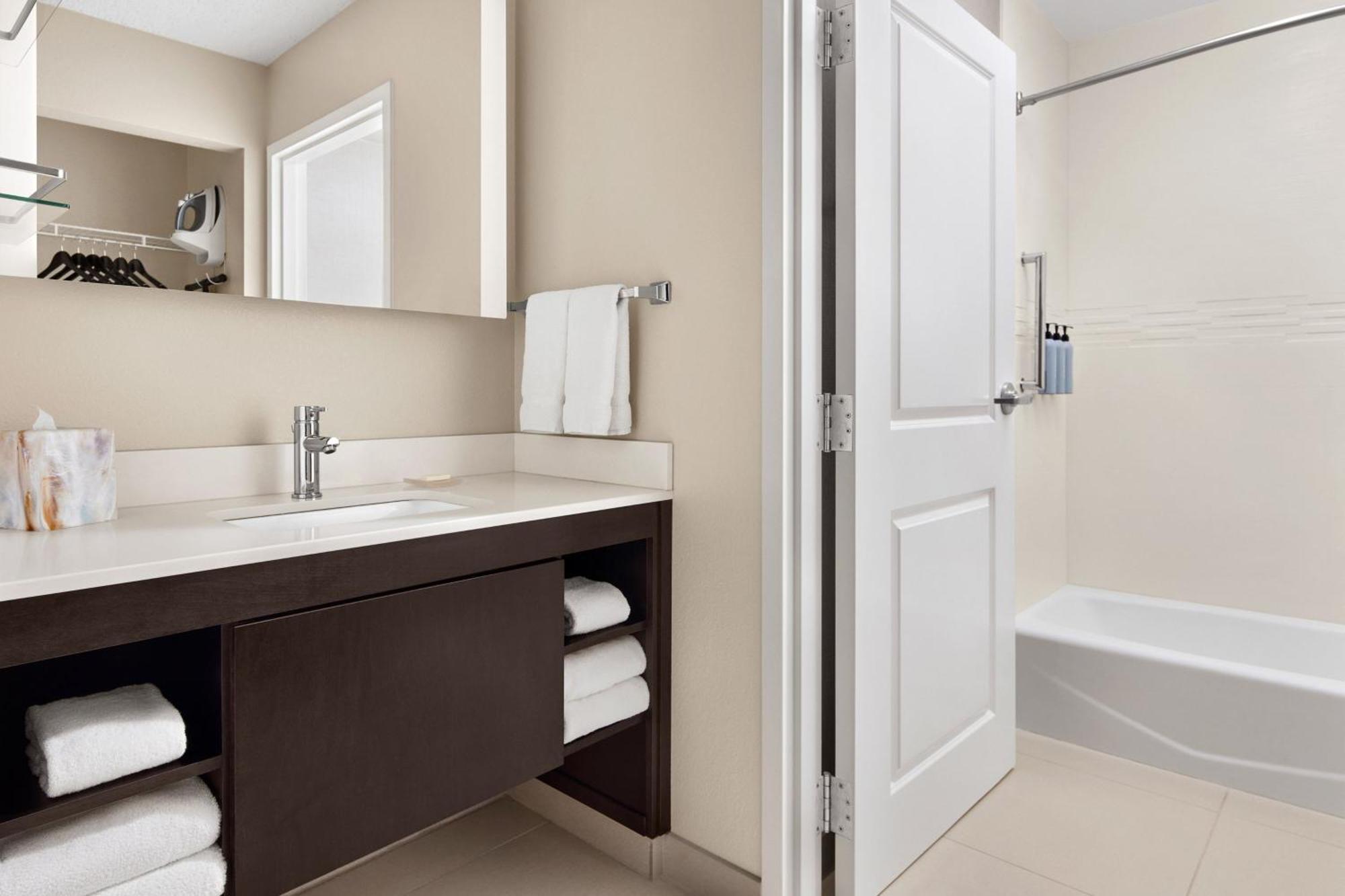 Residence Inn By Marriott Philadelphia Langhorne Dış mekan fotoğraf